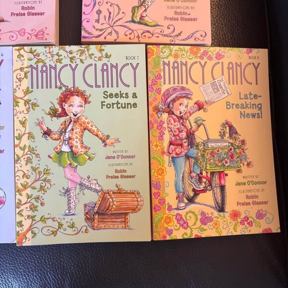 Nancy Clancy Soft Cover Novels 1,2, 4-7 - Picture 5 of 8